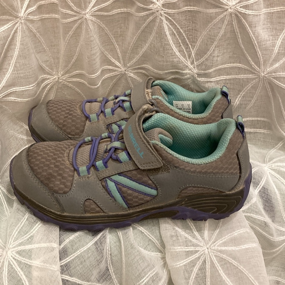 Kids Merrell Shoes - Picture 5 of 9